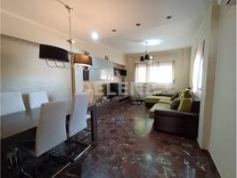 2872 ADOSADO CON PATIO GARAJE Y SOTANO EN ZONA AMBULATORIO Nº 2 photo 0