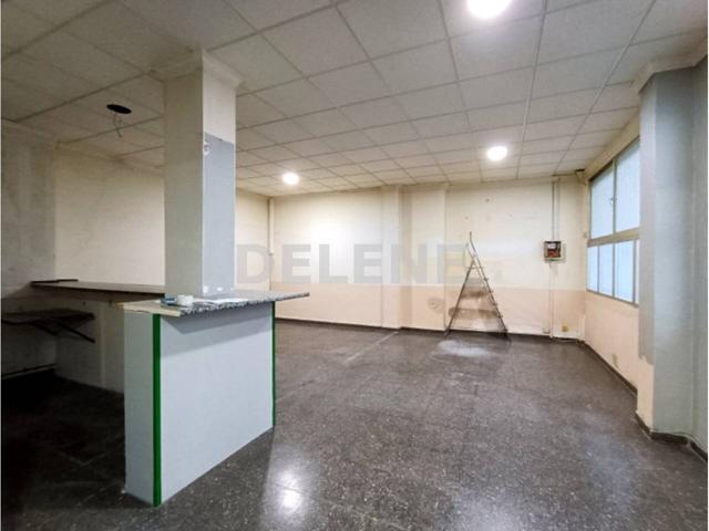 2877 LOCAL PRÓXIMO A MERCADONA photo 0