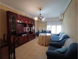 2895 PISO CON BALCÓN, ZONA ISABEL LA CATÓLICA photo 0