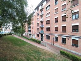 Piso en venta en San Adrian photo 0