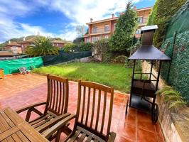 CHALET ADOSADO EN BRAZOMAR CON PISCINA Y PÁDEL photo 0