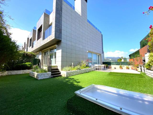 Chalet adosado en venta en Cotolino(39709) photo 0