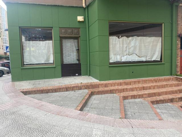 Local en venta en Centro photo 0