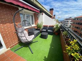 Ático en venta en calle del Pocillo 1, Castro-Urdiales photo 0