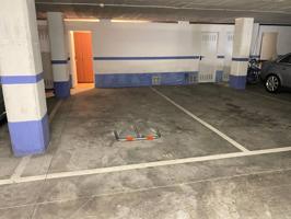 Garaje en venta en calle 1 de Mayo 4, Castro-Urdiales photo 0