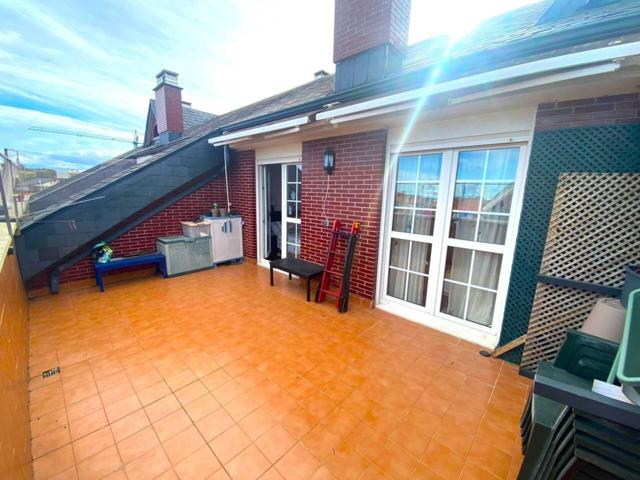 Dúplex en venta en calle Teresa de Calcuta 32, Castro-Urdiales photo 0