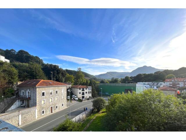 Casa - Chalet independiente en venta en carretera mioño 0, Castro-Urdiales photo 0