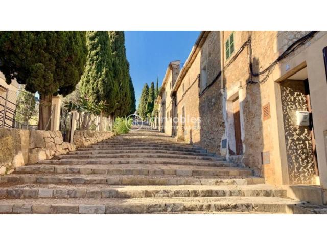 CASA EN LA ESCALINATA DEL CALVARI DE POLLENÇA photo 0