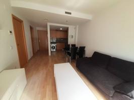 Piso en alquiler en Centre photo 0