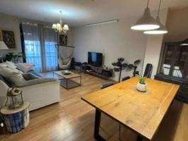 Piso en venta en Bargas photo 0