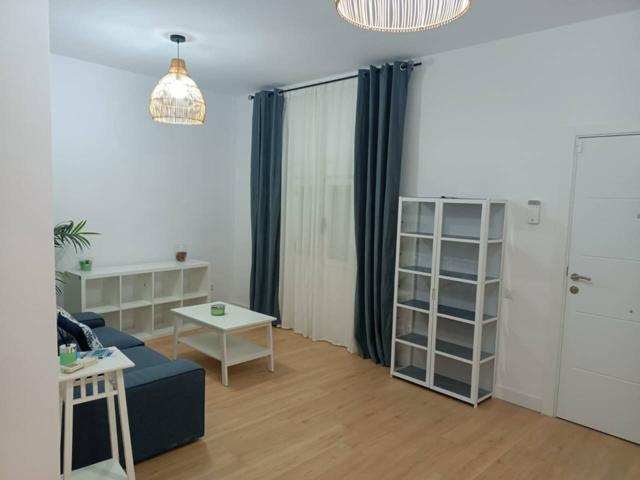 Venta de Casa Reformada en Villaluenga de La Sagra photo 0