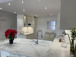 Piso en venta en Portals Nous-Bendinat photo 0