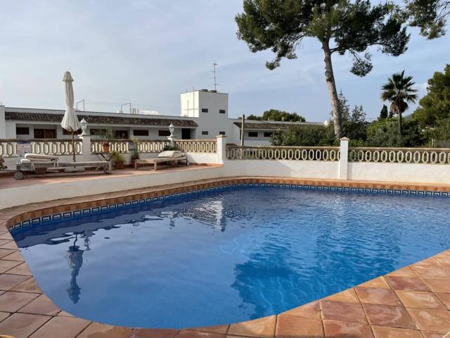 Piso en venta en Portals Nous-Bendinat photo 0