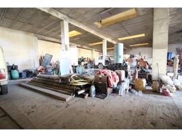 NAVE CON 1.500 M2 COSNTRUIDOS photo 0