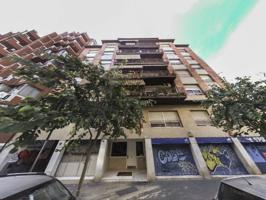 Piso en SANTS - MONTJUIC para entrar YA photo 0