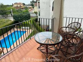 Venta de apartamento en Roda de Berà photo 0