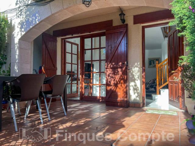 Casa adosada en venta en Barà photo 0