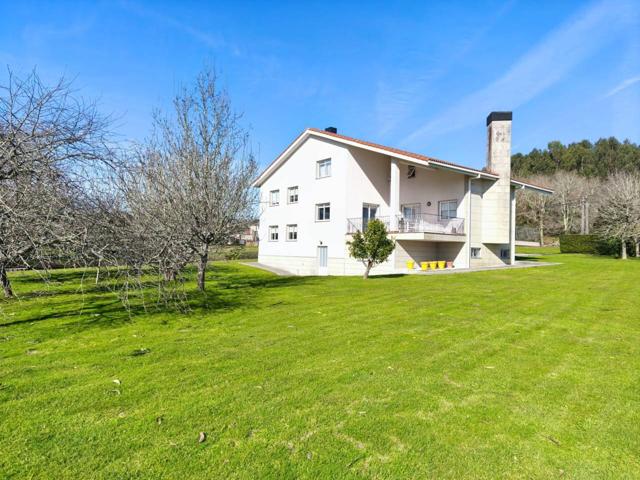 Chalet en venta en O Aido (Luou) photo 0