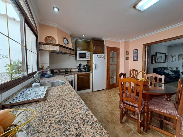 Casa En venta en Huerta De La Reina - Trassierra, Córdoba photo 0