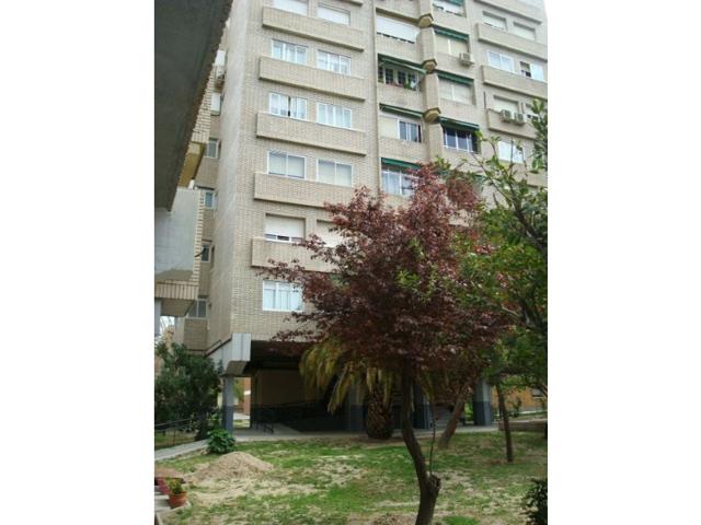 Piso En venta en Fontarrón, Madrid photo 0