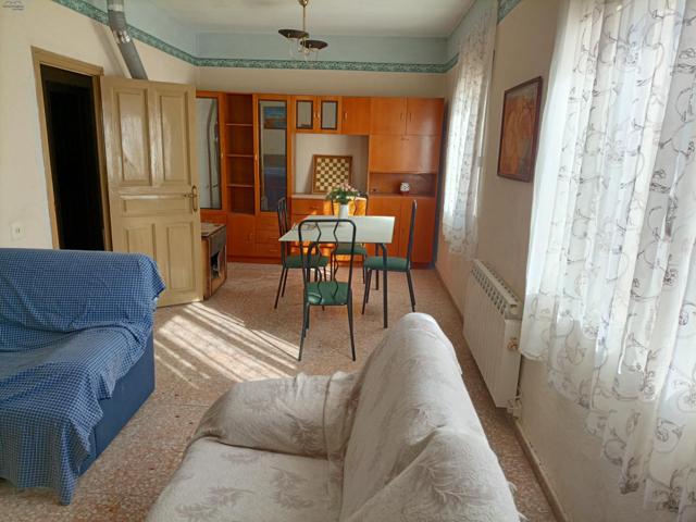 SE VENDE CASA EN BELCHITE photo 0