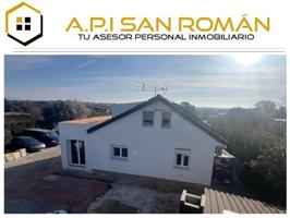 Casa - Chalet en venta en Pioz de 200 m2 photo 0