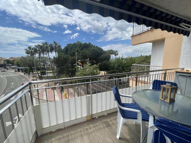 Apartamento en venta en el Paseo Marítimo de Palamós photo 0