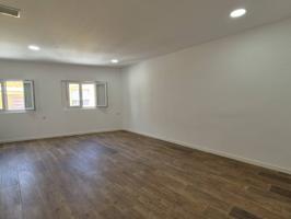 Casa en venta en Navarcles photo 0