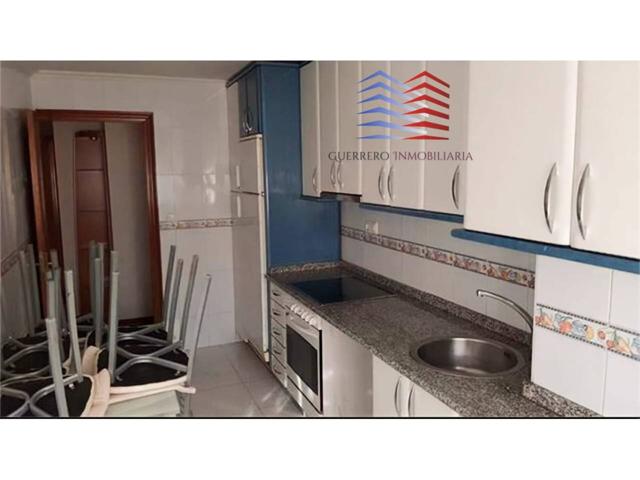 VENTA DE HERMOSO PISO EN LA AVENIDA SANTIAGO POR 145.000€ photo 0