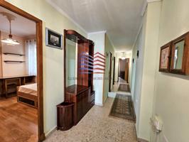 ALQUILER DE PISO PARA ESTUDIANTES EN ZONA CARBALLEIRA – CALLE NICÓMEDES PASTOR DÍAZ – 800€ COMUNIDAD INCLUIDA photo 0