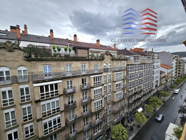 OPORTUNIDAD EN PLENO CENTRO: GRAN PISO EN CALLE PROGRESO – OURENSE CAPITAL Precio de venta: 320.000 € photo 0