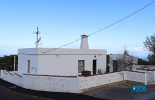 C108  ¡INVERSIÓN! Parcela urbana grande con una casa terrera y barbacoa en Puntagorda photo 0