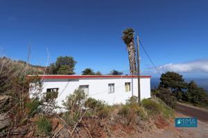 C112 Acogedora casa terrera rodeada de áreas verdes y vistas panorámicas en Villa de Garafía photo 0