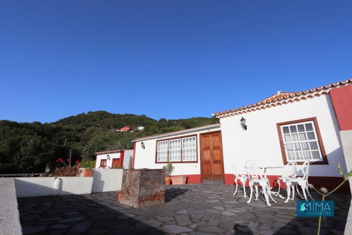 C113 ¡Oportunidad para inversores! Finca con 4 casitas, huertas y vistas impresionantes en el municipio de Villa de Mazo photo 0