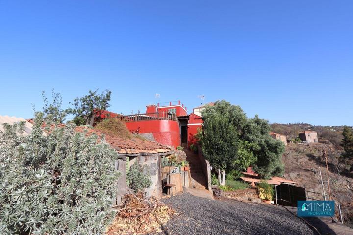 C118 Acogedora casa con terreno, barbacoa, garaje, almacén y 2 cuevas en Puntagorda photo 0