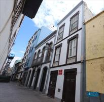 C120 Casa de estilo colonial para restaurar en el centro histórico de Santa Cruz de La Palma photo 0