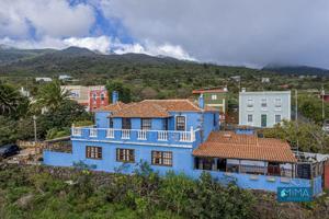 C125 Majestuosa casa de estilo canario con vistas panorámicas al Océano Atlántico y a las montañas en Tirimaga, Villa de Mazo photo 0