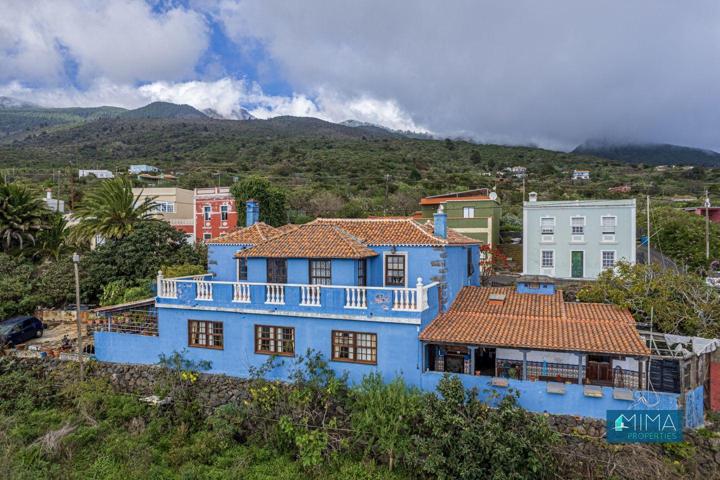 C125 Majestuosa casa de estilo canario con vistas panorámicas al Océano Atlántico y a las montañas en Tirimaga, Villa de Mazo photo 0