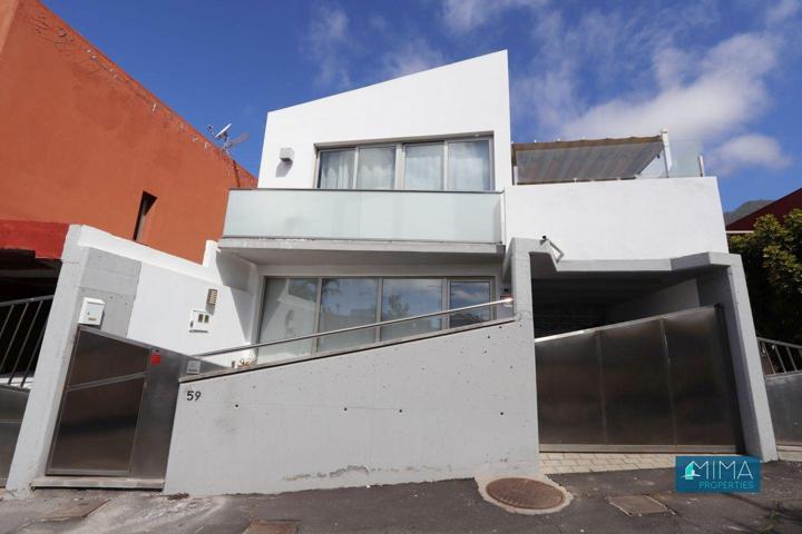 C145 ¡LA OPORTUNIDAD QUE NO QUERRÁN DEJAR ESCAPAR! Un hogar, terrazas privadas y la flexibilidad que su vida exige. photo 0