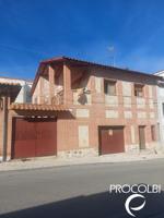 Adosado en venta en Uceda de 309 m2 photo 0