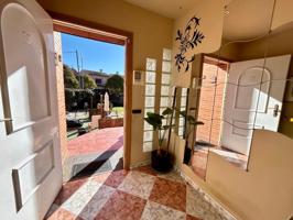 Casa - Chalet en venta en El Casar de 381 m2 photo 0