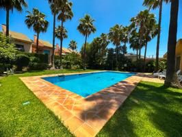 Casa - Chalet en venta en Marbella de 146 m2 photo 0