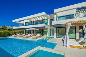 Casa - Chalet en venta en Marbella de 680 m2 photo 0