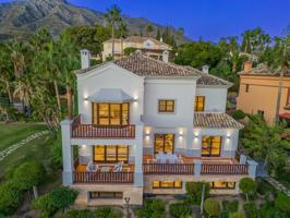 Casa - Chalet en venta en Marbella de 654 m2 photo 0