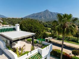 Adosado en venta en Marbella de 267 m2 photo 0