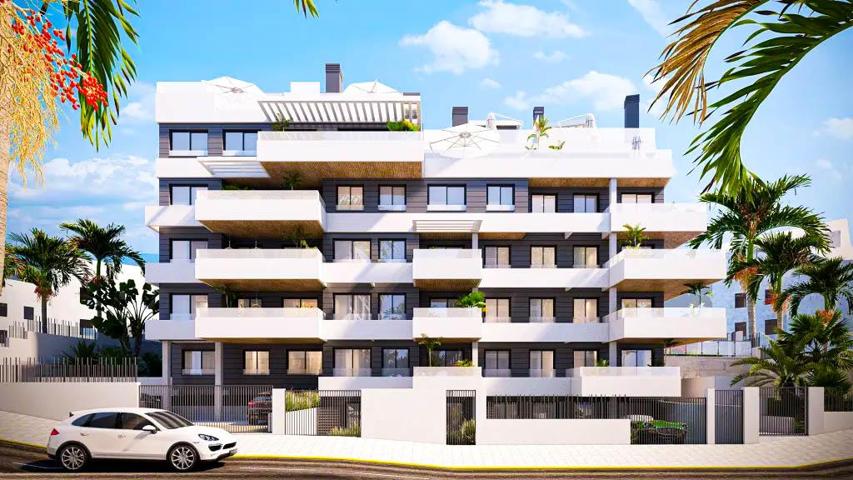 Apartamento en venta en Estepona de 85 m2 photo 0