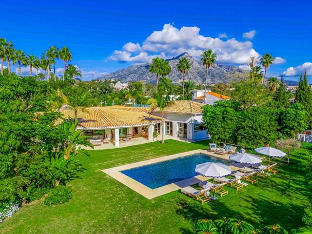 Casa - Chalet en venta en Marbella de 722 m2 photo 0