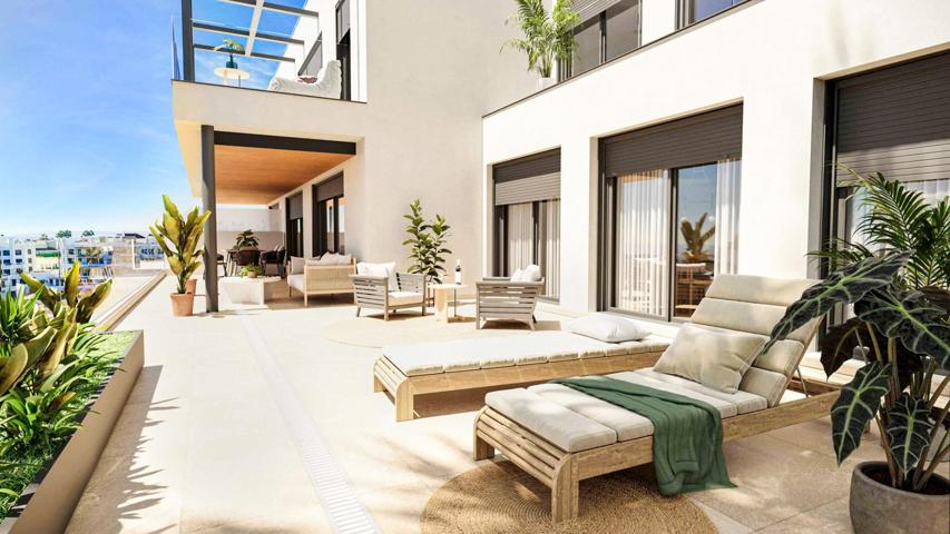 Ático en venta en Estepona de 147 m2 photo 0