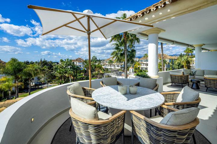 Ático en venta en Marbella de 157 m2 photo 0