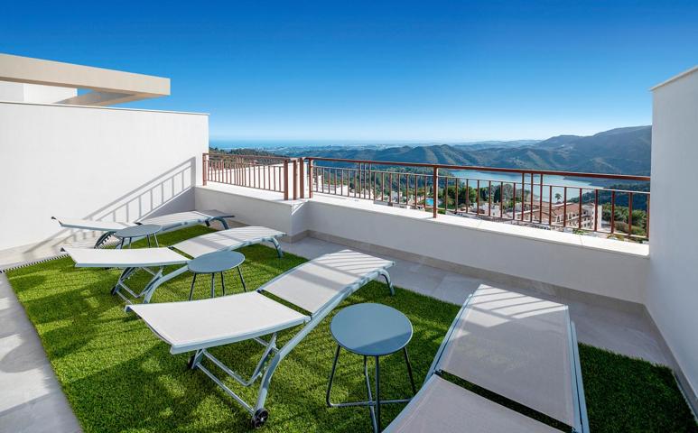 Pareado en venta en Marbella de 197 m2 photo 0